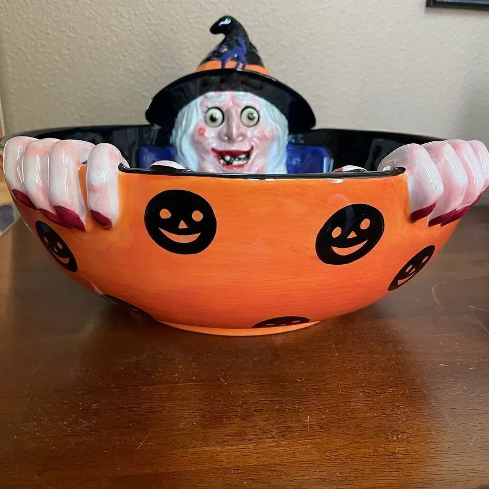 Department 56 RARE and HTF Witch Ceramic Googling Eyes Big Halloween Bowl